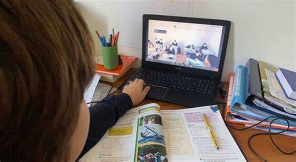 Governo - CDM: Al via nuove regole, in primis per la scuola 1 Governo - CDM: Al via nuove regole, in primis per la scuola