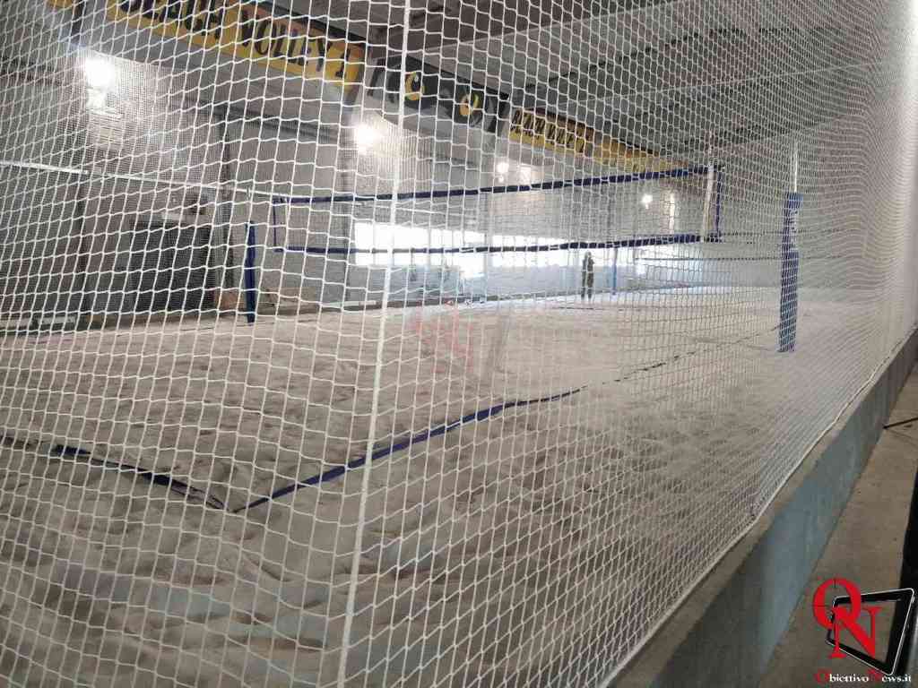 LEINI - Da capannone abbandonato a centro sportivo: il padel sbarca in città (FOTO)