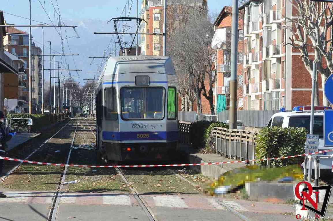 TORINO - Investita dal tram, deceduta (FOTO)