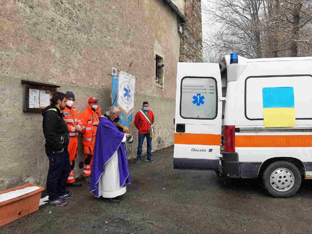CERESOLE REALE – I Volontari del Soccorso donano un ambulanza all’Ucraina