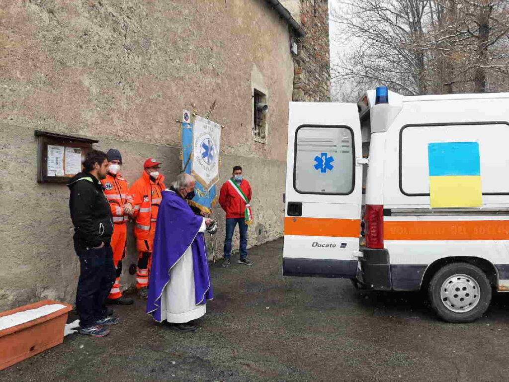 CERESOLE REALE – I Volontari del Soccorso donano un ambulanza all’Ucraina 1 CERESOLE REALE – I Volontari del Soccorso donano un ambulanza all’Ucraina