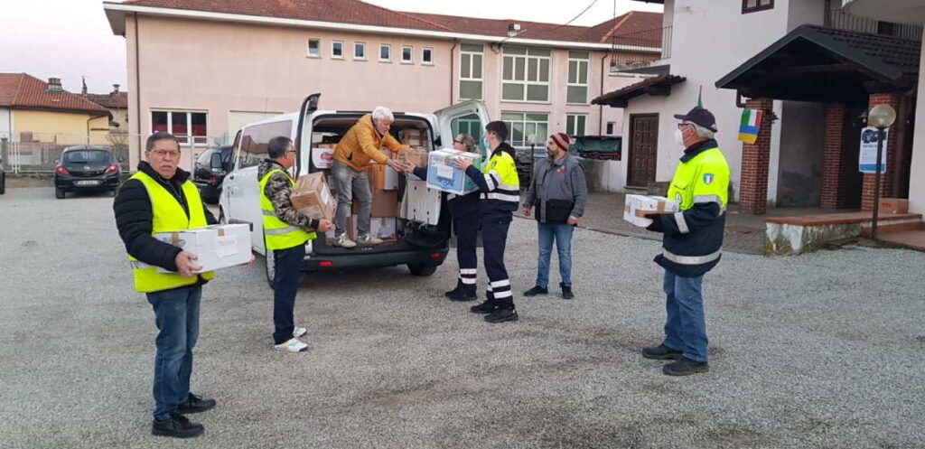 FORNO - L'Istituto Comprensivo aderisce all'iniziativa "Uniti per l'Ucraina" 3 FORNO - L'Istituto Comprensivo aderisce all'iniziativa "Uniti per l'Ucraina"