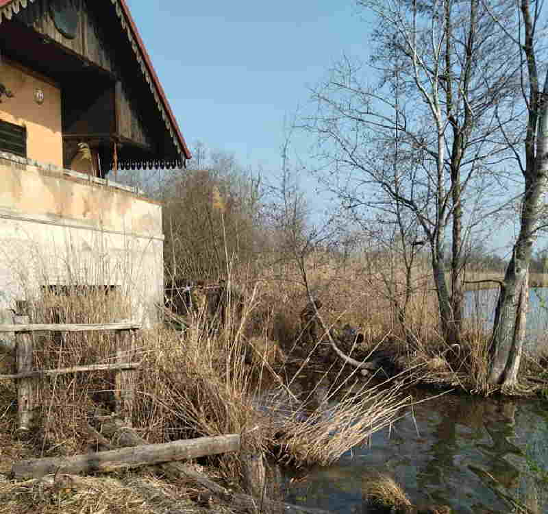 CANDIA CANAVESE – Ritrovati nel lago tre ordigni bellici, artificieri sul posto