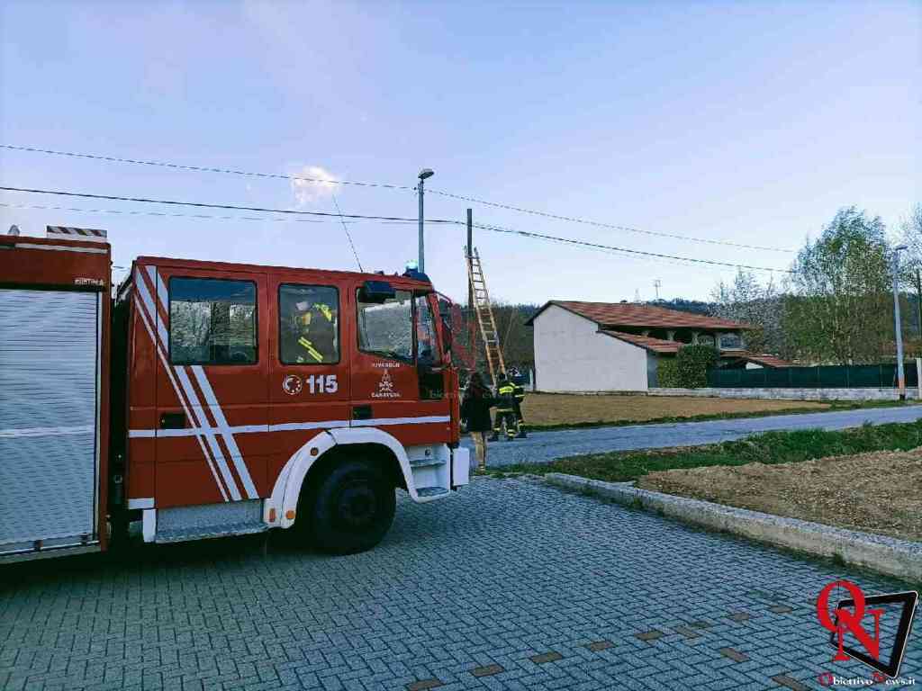 AGLIÈ – Palo pericolante in via Meleto 1 AGLIÈ – Palo pericolante in via Meleto