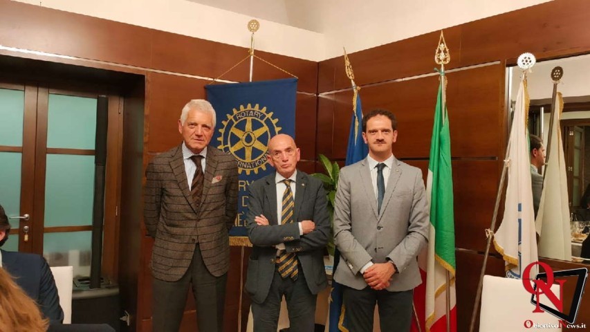 CASTELLAMONTE – Domenico Quirico ospite del Rotary Club Cuorgnè e Canavese 2 CASTELLAMONTE – Domenico Quirico ospite del Rotary Club Cuorgnè e Canavese