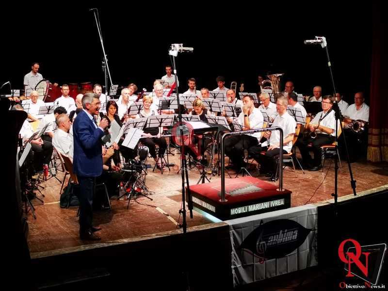 IVREA – Applausi per la Banda Musicale Città di Ivrea nel Solstizio d’Estate (FOTO E VIDEO)