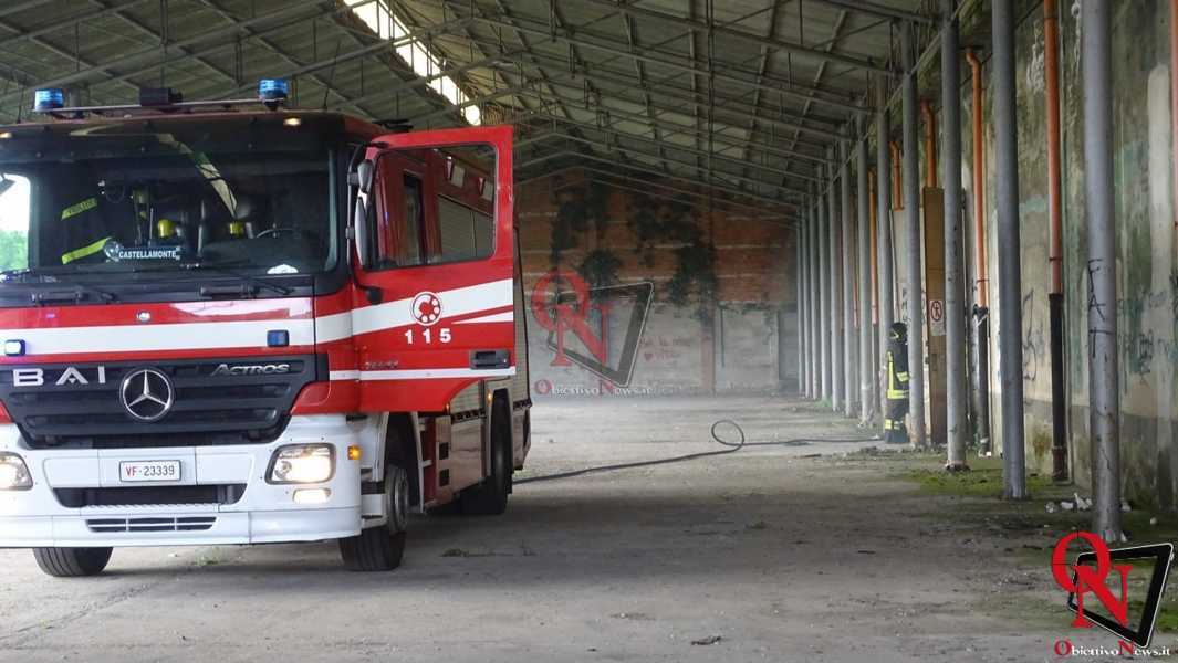 RIVAROLO CANAVESE – Ancora un incendio nel capannone dell’ex Vallesusa (FOTO)