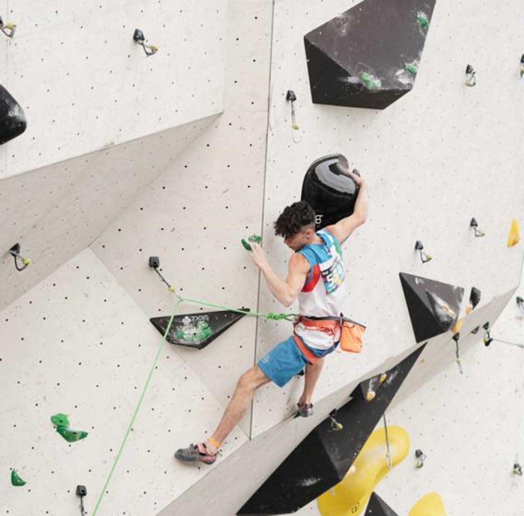 CUORGNE' - Campionati mondiali giovanili di arrampicata sportiva: al via anche Luca Malosti 2 CUORGNE' - Campionati mondiali giovanili di arrampicata sportiva: al via anche Luca Malosti