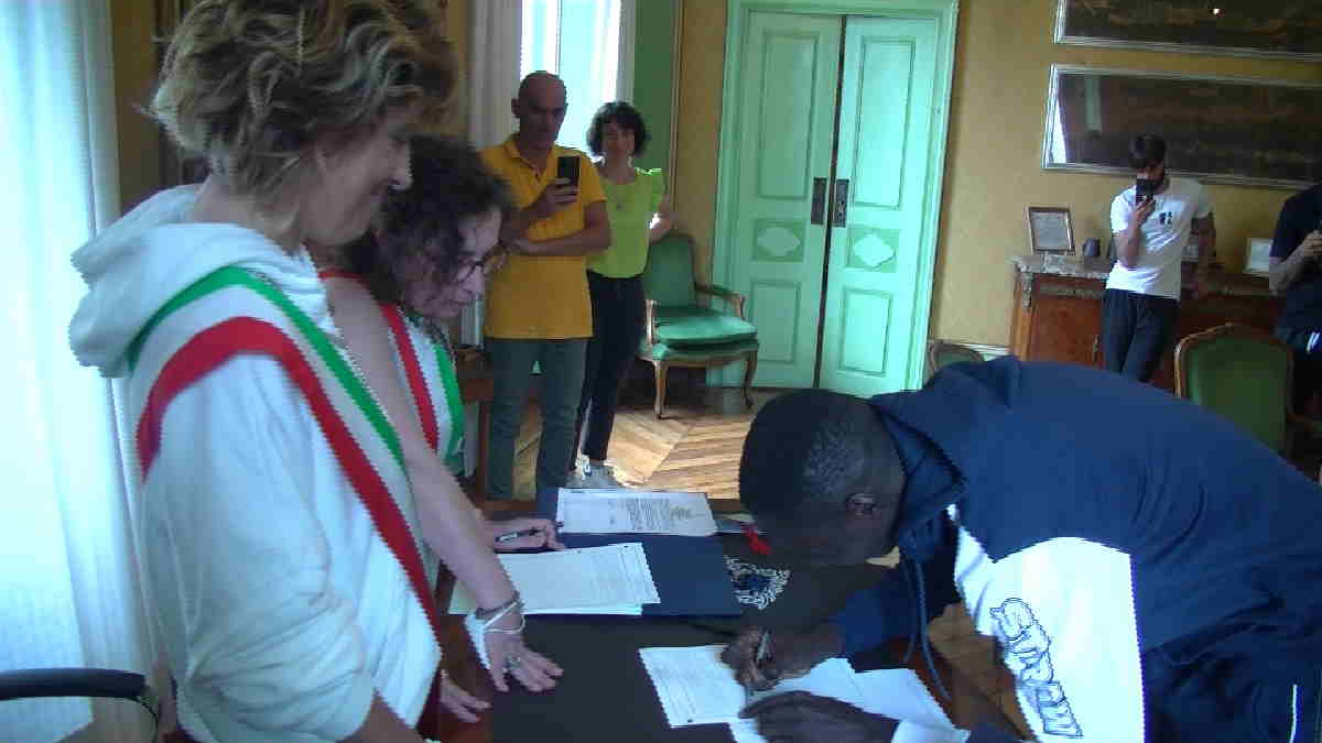 CHIVASSO – Khaby Lame da oggi è cittadino italiano