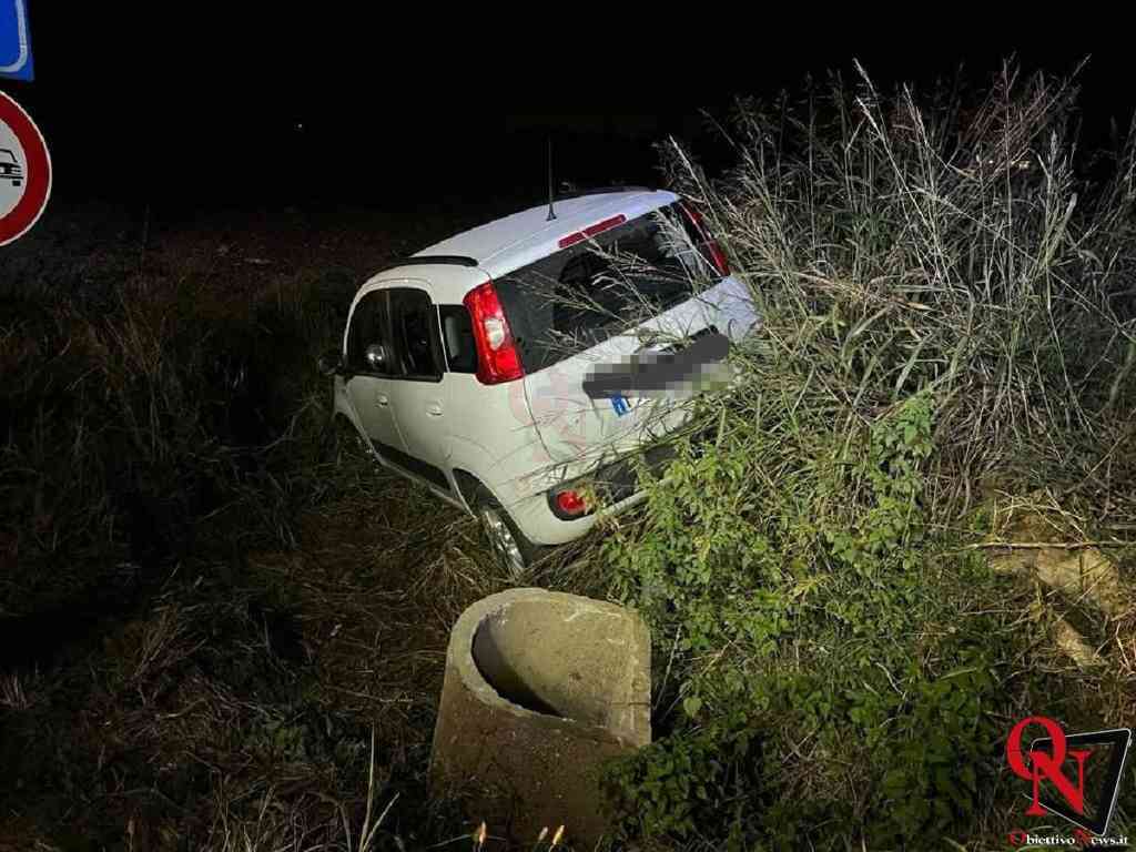 LEINI – Auto esce di strada sulla provinciale 17; ferita una ragazza (FOTO)