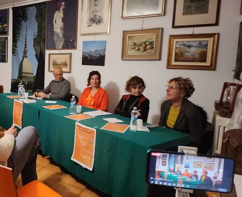 CASELLE - "Di madre in figlia": quando la violenza sulle donne coinvolge i bambini 1 CASELLE - "Di madre in figlia": quando la violenza sulle donne coinvolge i bambini
