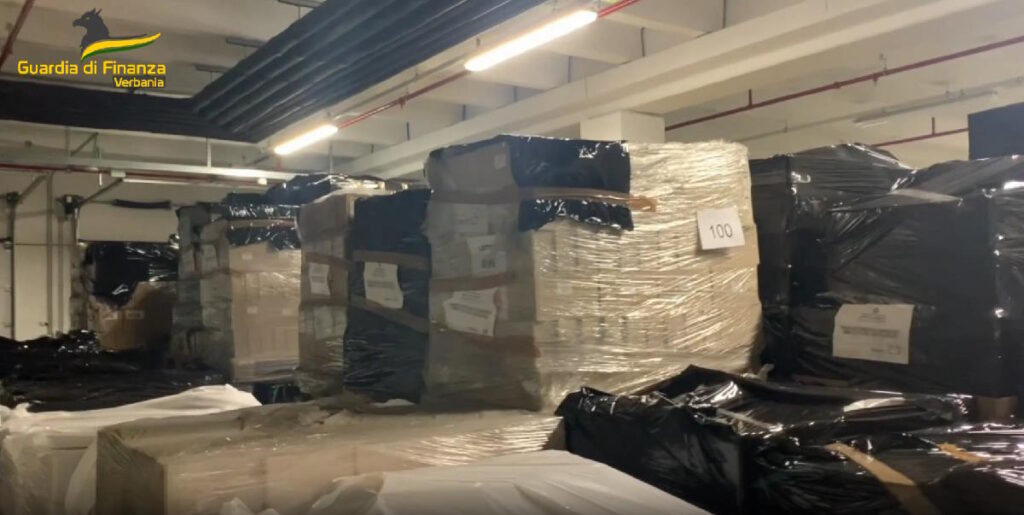 VERBANIA - Sequestrati quasi 270mila cosmetici nocivi; 3 denunce 1 gdf verbania 1