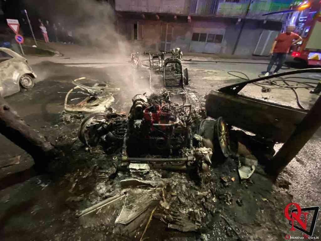 SAN COLOMBANO BELMONTE – Auto in fiamme, nessun ferito; area transennata (FOTO)