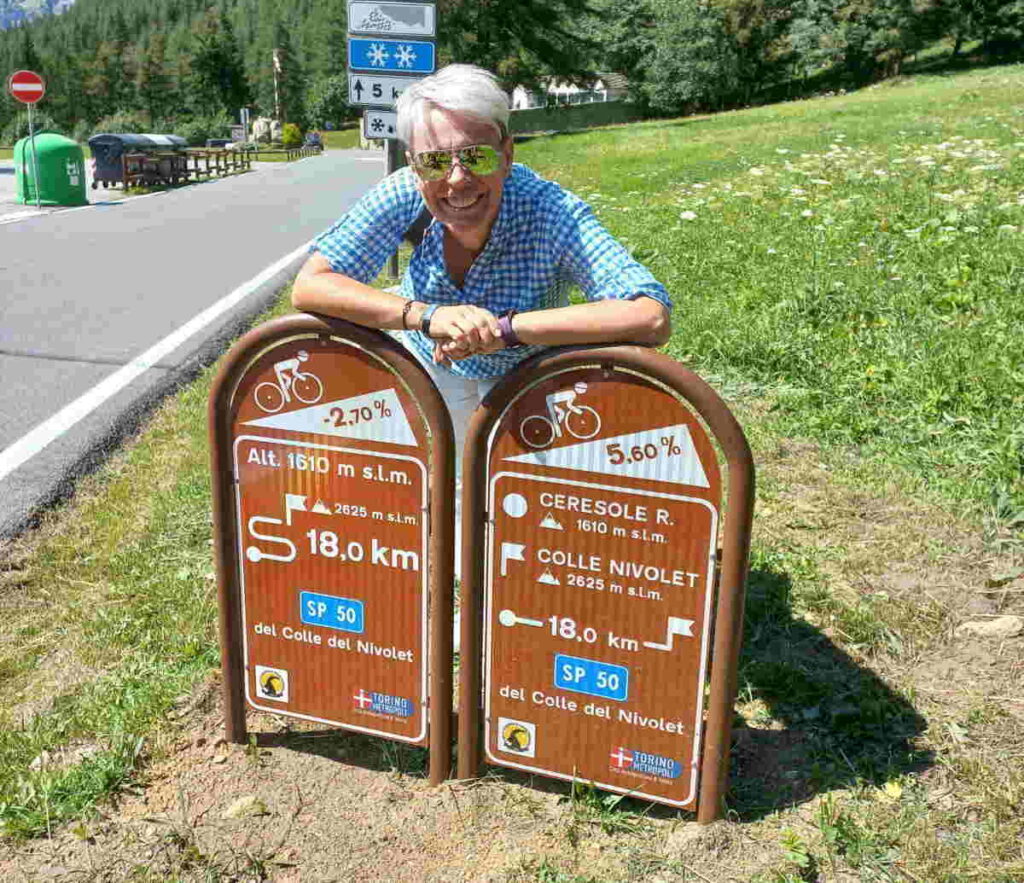 CERESOLE REALE - Cartelli per ciclisti: ora anche sulla Sp 50 del Colle del Nivolet 1 CERESOLE REALE - Cartelli per ciclisti: ora anche sulla Sp 50 del Colle del Nivolet