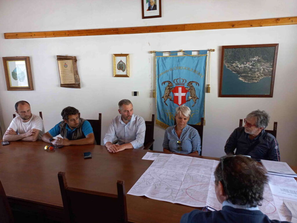 CERESOLE REALE - Cartelli per ciclisti: ora anche sulla Sp 50 del Colle del Nivolet 2 CERESOLE REALE - Cartelli per ciclisti: ora anche sulla Sp 50 del Colle del Nivolet