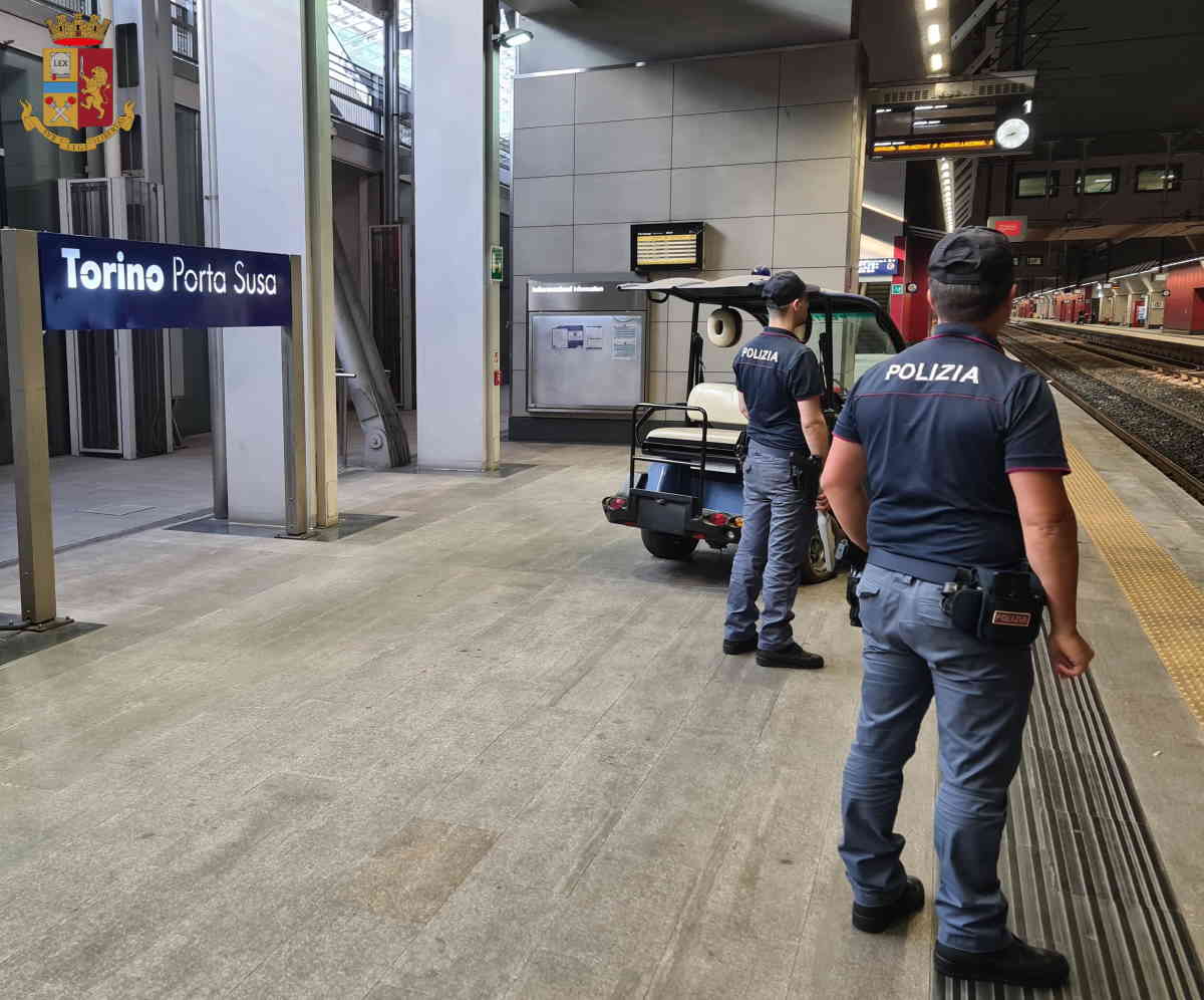 PIEMONTE - Nelle stazioni e sui treni attività della Polizia di Stato (FOTO)