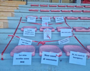GASSINO – Pure il calcio regionale piemontese dice no alla violenza sulle donne