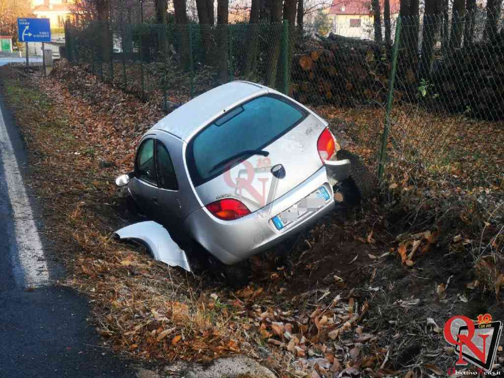 montalenghe auto fuori strada