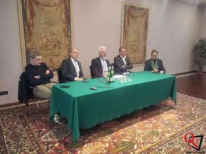LEINI – Elezioni: Francesco Vecchi il primo sfidante di Luca Torella