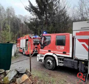 VIU’ – Camper in fiamme in frazione Aires