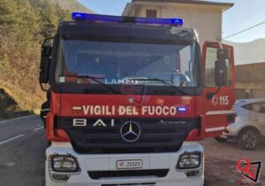 VARISELLA – Incendio in abitazione in strada Baratonia; lievemente intossicata una persona