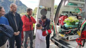 PONT CANAVESE – Croce Rossa Comitato Locale: inaugurata la nuova ambulanza (FOTO E VIDEO)