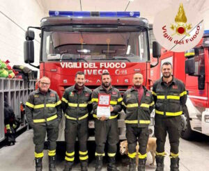 ASTI – Azienda locale dona un defibrillatore al distaccamento dei Vigili del Fuoco Volontari di Canelli