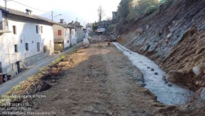 PONT CANAVESE – In fase conclusiva i lavori per l’allargamento della Sp47 verso la Valsoana (FOTO)
