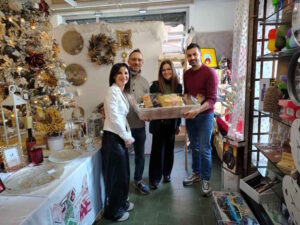 LEINI – Premiati i vincitori di “Un Natale da vetrina” (FOTO)