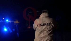 VENARIA REALE – Uccide la moglie a coltellate e tenta il suicidio