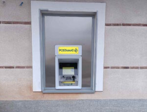 CORIO – Riqualificazione Ufficio Postale: installato un nuovo ATM Postamat