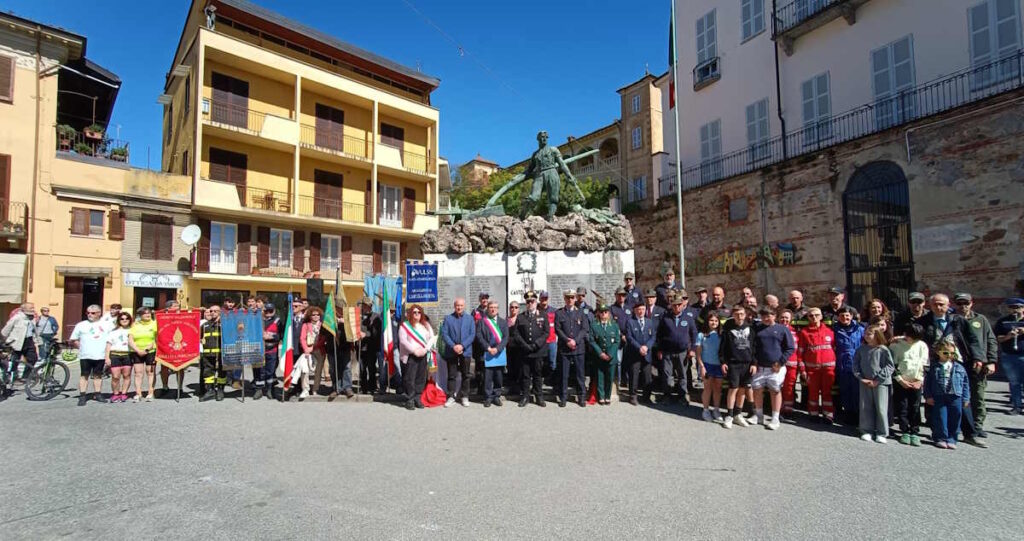 CASTELLAMONTE – Celebrata l'80esima ricorrenza della Liberazione (FOTO) 2 castellamonte 25 aprile 3