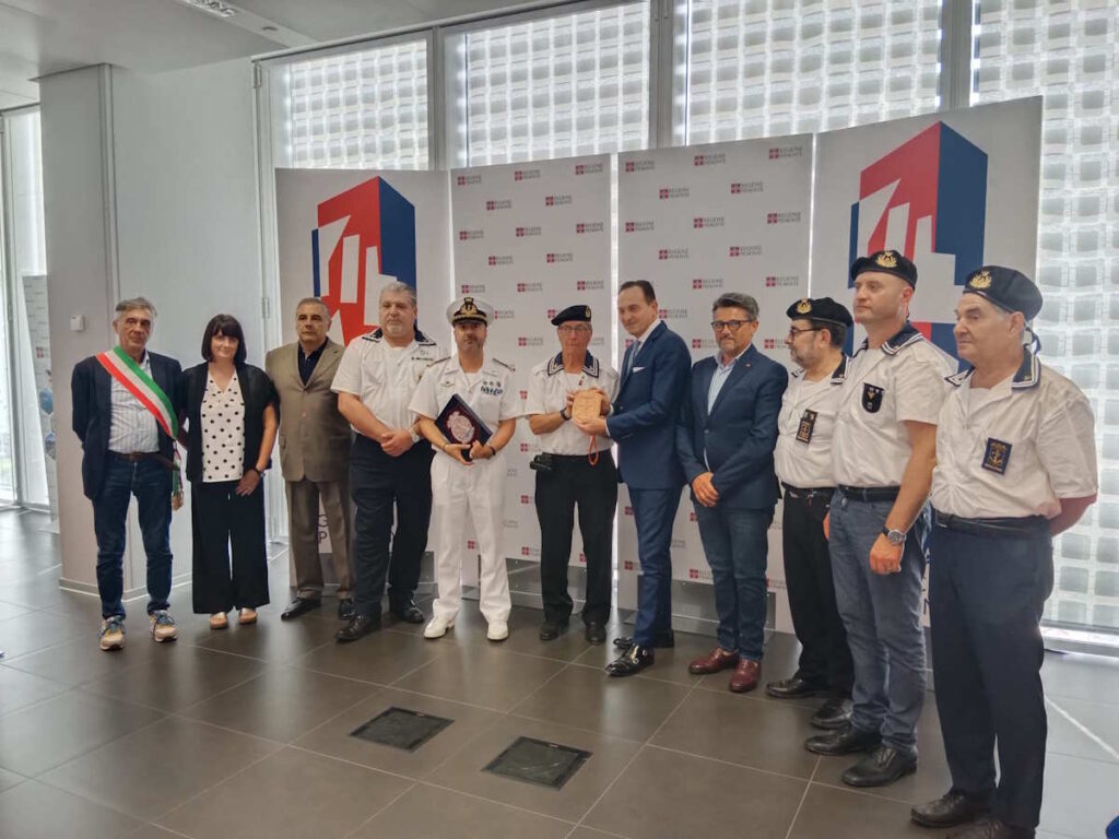 CUORGNÈ – Il Gruppo ANMI “Banfi” Cuorgnè e Canavese accolto dal Governatore Alberto Cirio 3 cuorgne marinai in regione