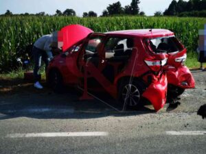 OZEGNA / SAN GIORGIO CANAVESE – Incidente sulla Sp53: 3 feriti non gravi (FOTO E VIDEO)