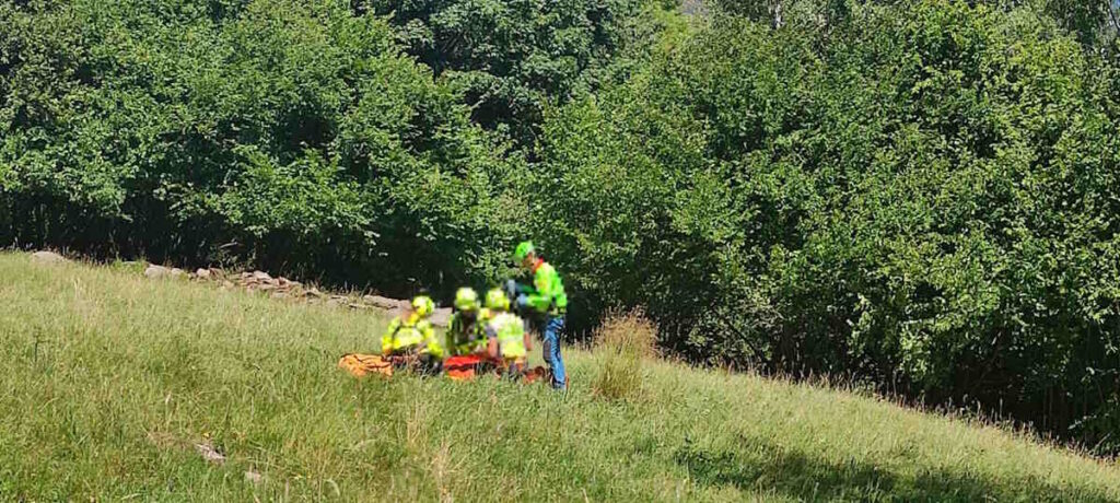 CANAVESE – Interventi del Soccorso Alpino a Quincinetto, Traversella, Meugliano, Settimo Vittone (FOTO) 2 canavese soccorso alpino quincinetto 1