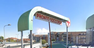 CHIVASSO – Si ferisce da solo in via Roma; ricoverato in ospedale