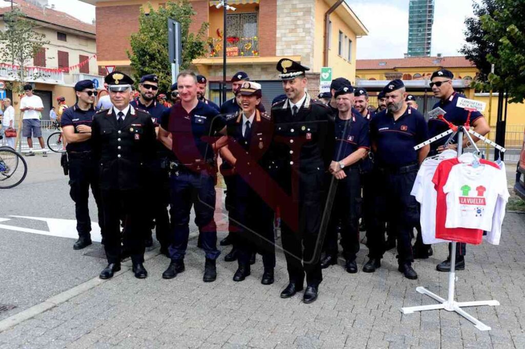 forze dell'ordine presenti a san maurizio canavese per la vuelta