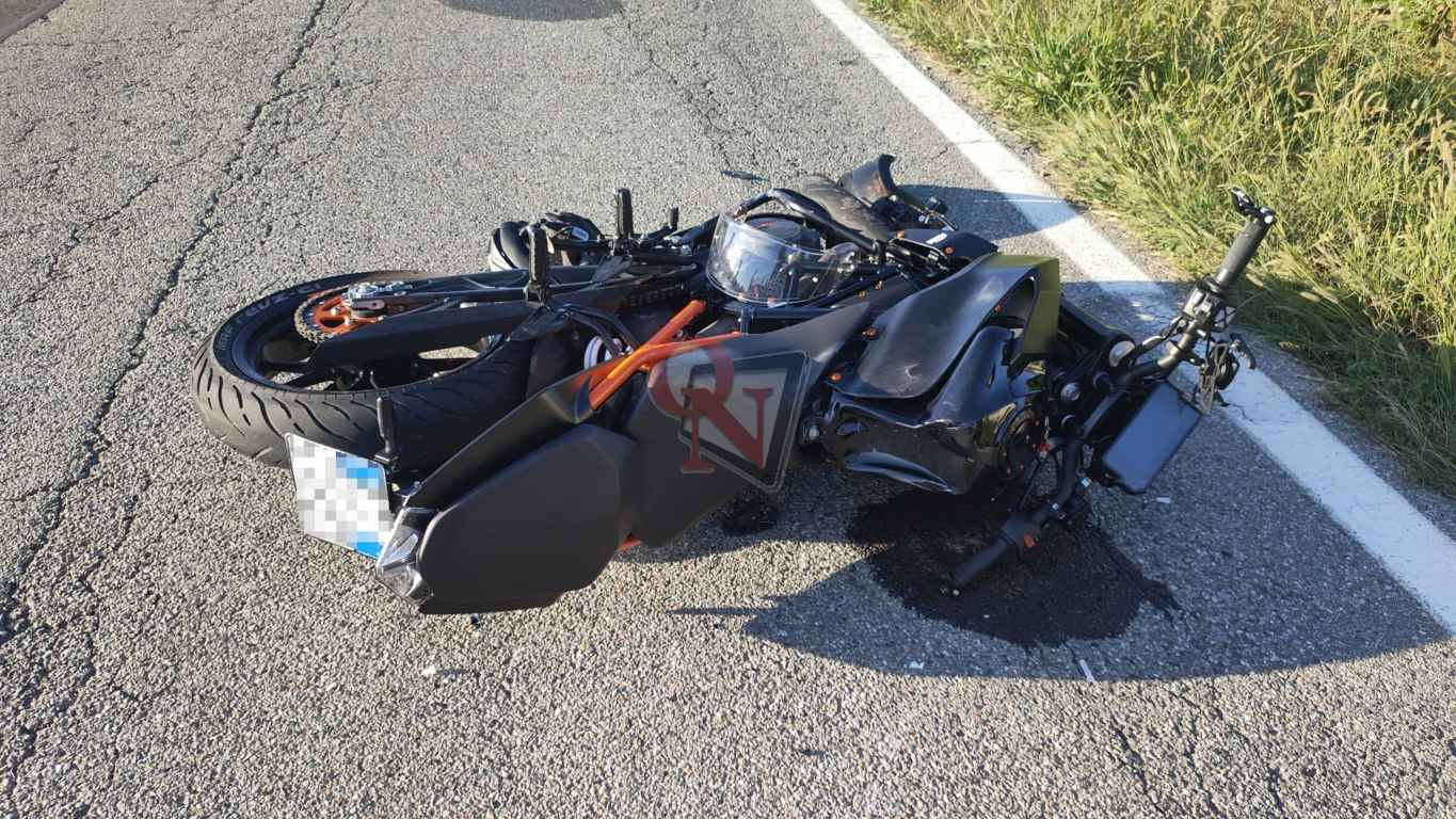 incidente aglie moto a terra