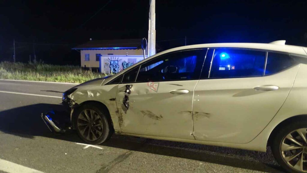 Due auto coinvolte a spineto per incidente