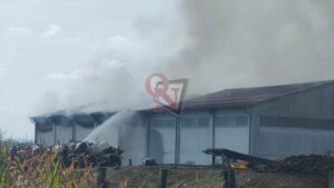 RIVAROLO CANAVESE – Incendio cascina in Frazione Argentera (FOTO e VIDEO)