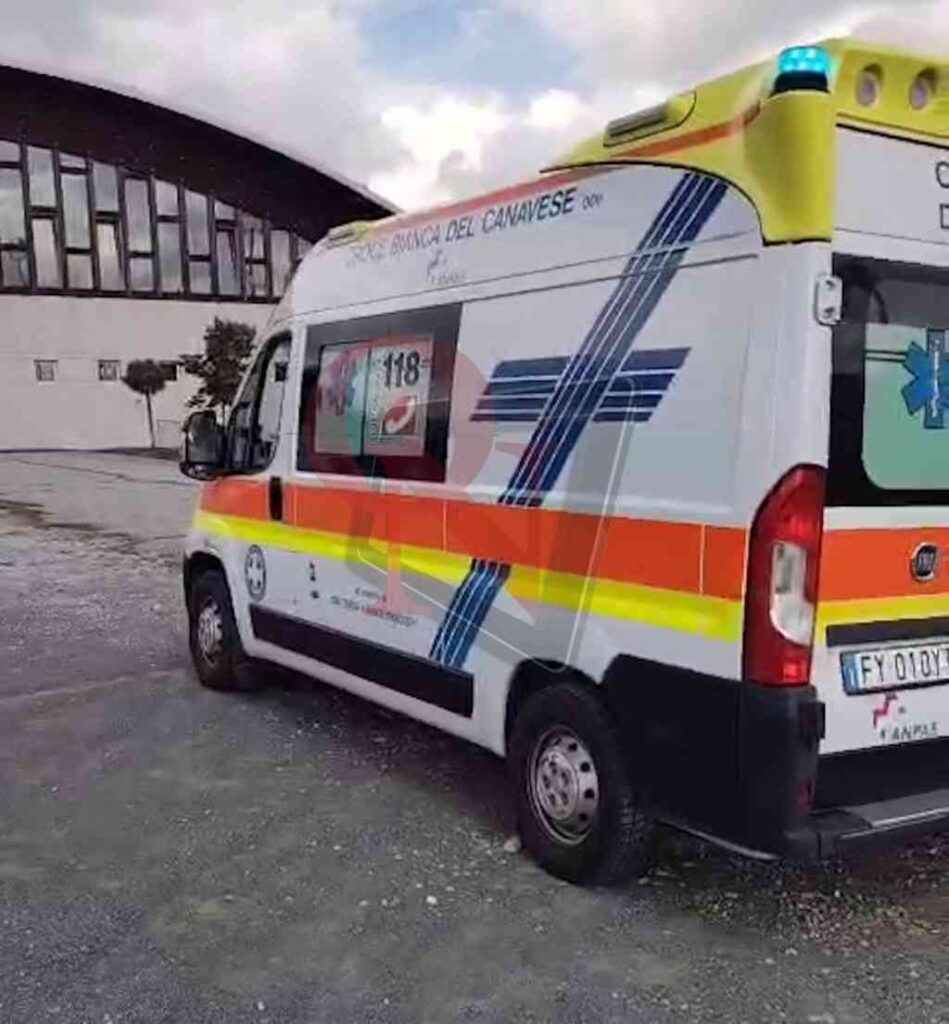 la croce bianca ha soccorso a Castellamonte la turista che si è schiantata con la bicicletta