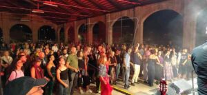 CASTELLAMONTE – Tanta gente alla seconda edizione del Nigra Cantato (FOTO E VIDEO)