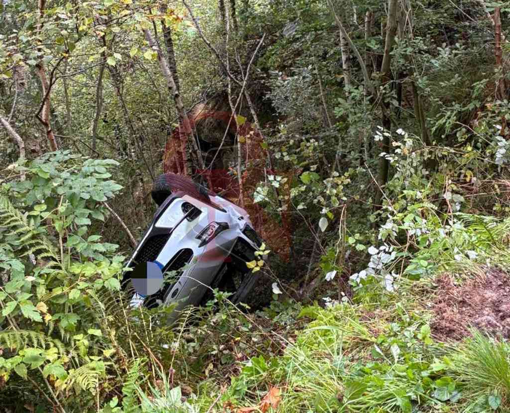 incidente a frassinetto auto ribaltata 