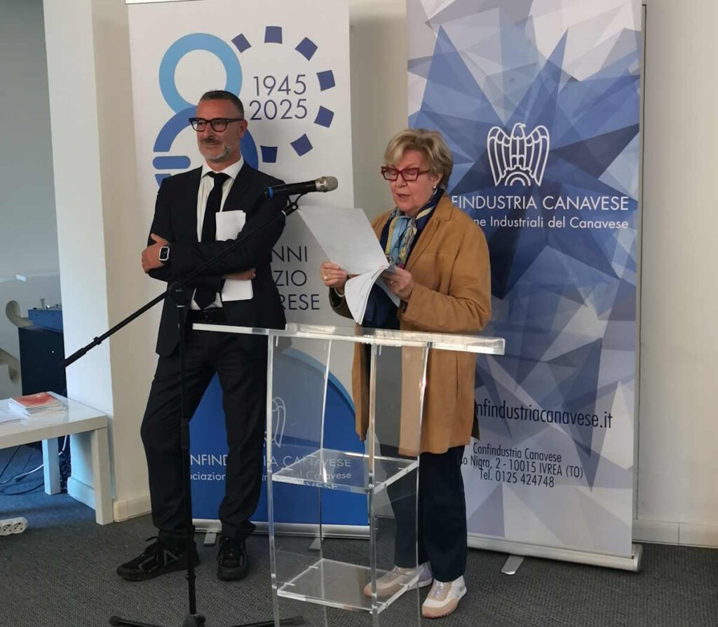 in confindustria ad ivrea consegna borse di studio