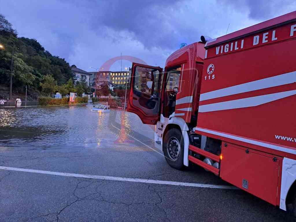 intervento dei VVF per il maltempo con nubifragio ad ivrea e banchette