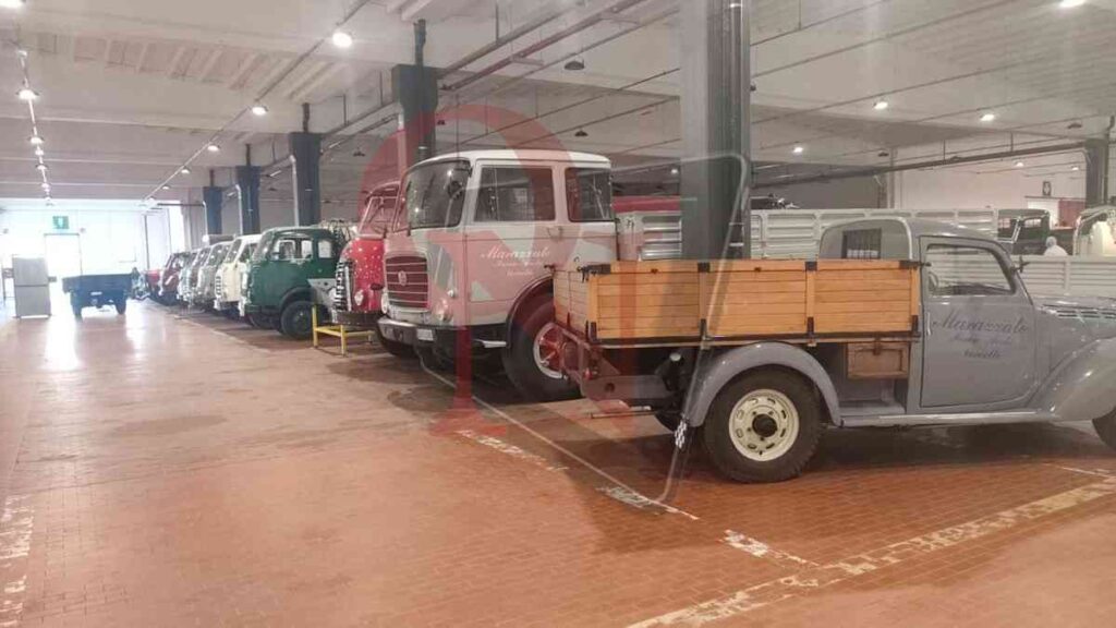 mezzi storici al Campo Base di Stroppiana