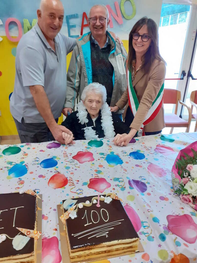 festeggiati ad agliè i 100 anni di Maddalena Teresa Gribaldo