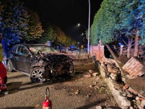 AGLIÈ – Auto contro muro, conducente elitrasportato al CTO (FOTO E VIDEO)