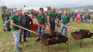 CASTELLAMONTE – Frazione Sant’Antonio: grande partecipazione alla Fiera di Ognissanti (FOTO E VIDEO)