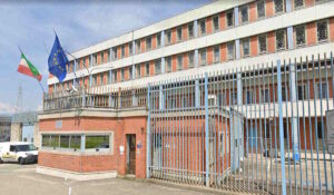 IVREA – Violenze in carcere: chieste condanne per dodici agenti, tre assolti
